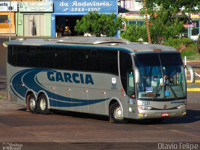 Viação Garcia 7531 na cidade de Foz do Iguaçu, Paraná, Brasil, por Otavio Felipe Balbinot. Número da foto: #2445485.