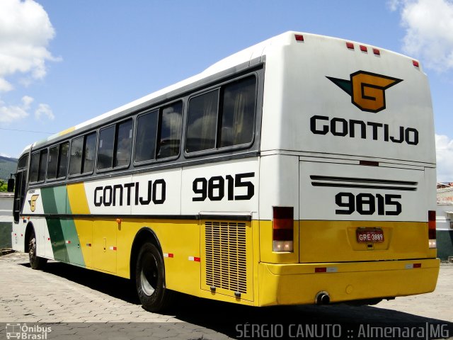 Empresa Gontijo de Transportes 9815 na cidade de Almenara, Minas Gerais, Brasil, por Sérgio Augusto Braga Canuto. ID da foto: 2445933.