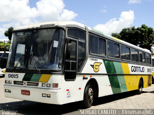 Empresa Gontijo de Transportes 9815 na cidade de Almenara, Minas Gerais, Brasil, por Sérgio Augusto Braga Canuto. ID da foto: 2445930.