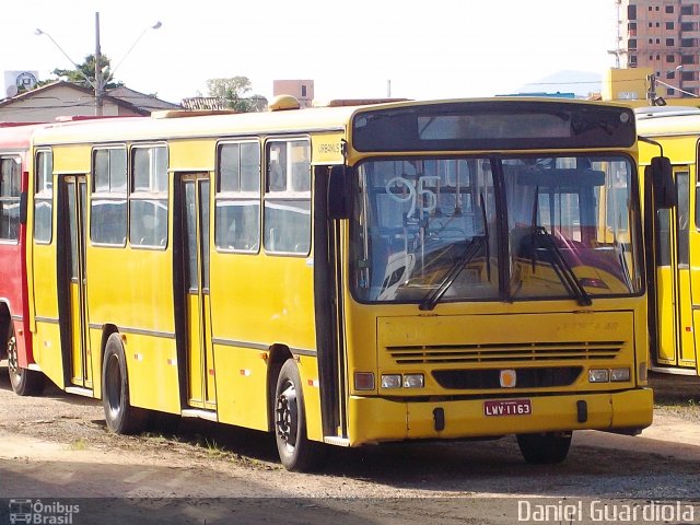 Ônibus Particulares 1163 na cidade de Palhoça, Santa Catarina, Brasil, por Daniel Guardiola. ID da foto: 2448773.