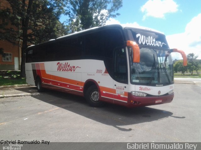 Willtur 2000 na cidade de Poços de Caldas, Minas Gerais, Brasil, por Gabriel Romualdo Rey . Número da foto: #2447754.