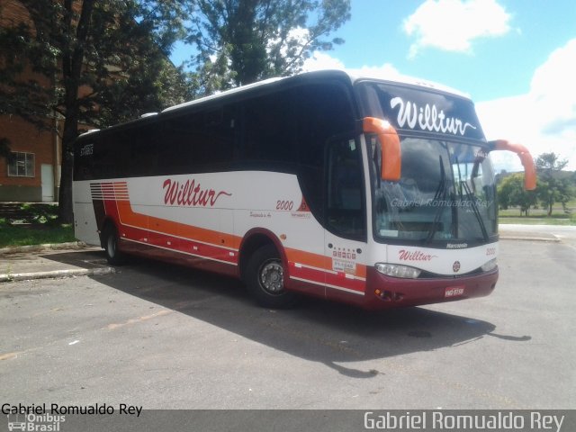 Willtur 2000 na cidade de Poços de Caldas, Minas Gerais, Brasil, por Gabriel Romualdo Rey . ID da foto: 2447754.