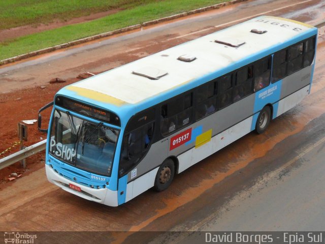 Viação Grande Brasília 015137 na cidade de Park Way, Distrito Federal, Brasil, por David Borges. Número da foto: #2397749.