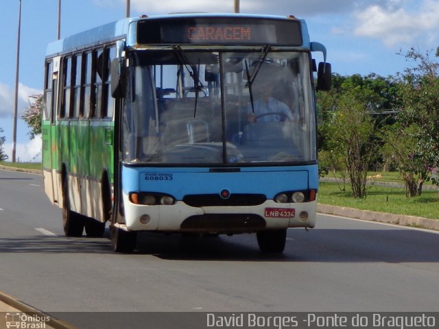 Viação Grande Brasília 608033 na cidade de Lago Norte, Distrito Federal, Brasil, por David Borges. Número da foto: #2400958.