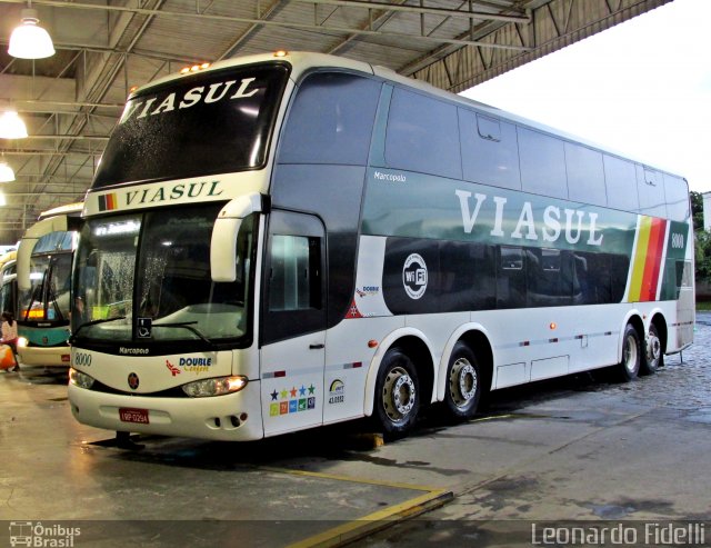 Viasul - Auto Viação Venâncio Aires 8000 na cidade de Balneário Camboriú, Santa Catarina, Brasil, por Leonardo Fidelli. Número da foto: #2400034.