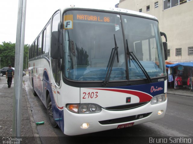 Turismo e Fretamento Orion Transportes 2103 na cidade de Taboão da Serra, São Paulo, Brasil, por Bruno Santino. Número da foto: #2400118.