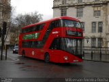 Metroline LT20 na cidade de London, Greater London, Inglaterra, por Wilberson Ferreira Rocha. Número da foto: #2400577.