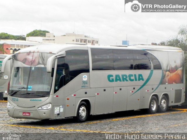 Viação Garcia 7014 na cidade de Londrina, Paraná, Brasil, por Victor Hugo Guedes Pereira. ID da foto: 2402653.