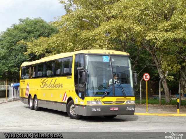 Viação Itapemirim 45237 na cidade de São José dos Campos, São Paulo, Brasil, por Vinicius Miranda. Número da foto: #2401886.