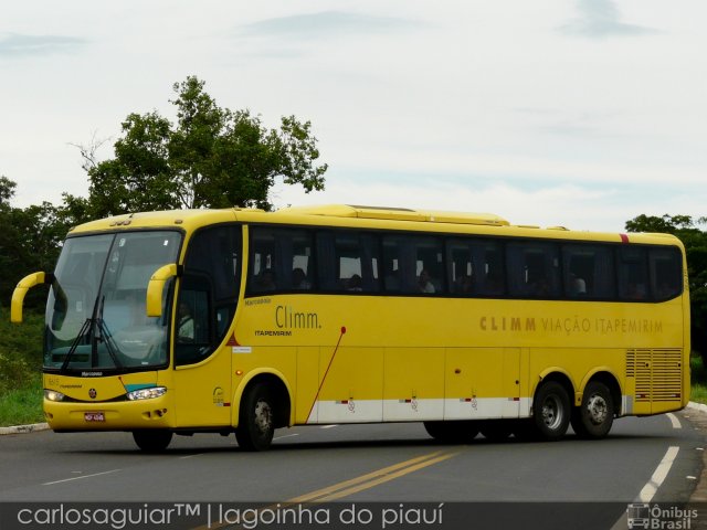 Viação Itapemirim 8615 na cidade de Lagoinha do Piauí, Piauí, Brasil, por Carlos Aguiar ®. ID da foto: 2408267.