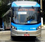 Viação Cidade Dutra 6 1065 na cidade de São Paulo, São Paulo, Brasil, por Robson Alves. Número da foto: #:id.