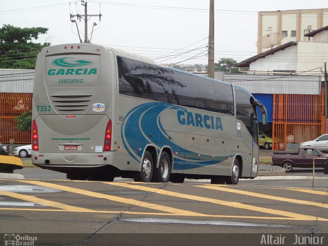 Viação Garcia 7352 na cidade de Londrina, Paraná, Brasil, por Altair Júnior. Número da foto: #2481287.