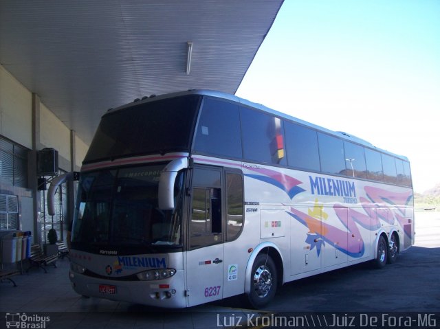 Milenium Turismo 6237 na cidade de Juiz de Fora, Minas Gerais, Brasil, por Luiz Krolman. Número da foto: #2484910.