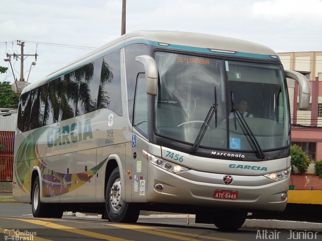 Viação Garcia 7456 na cidade de Londrina, Paraná, Brasil, por Altair Júnior. Número da foto: #2484436.