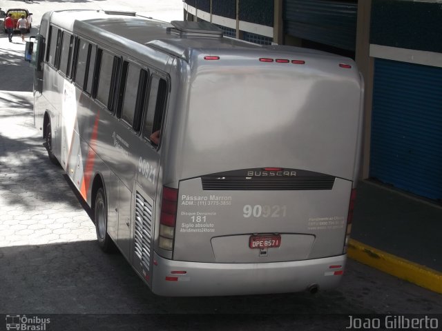 Empresa de Ônibus Pássaro Marron 90.921 na cidade de Aparecida, São Paulo, Brasil, por Joao Gilberto. Número da foto: #2485939.