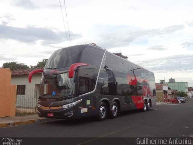 Style Bus 7000 na cidade de Araxá, Minas Gerais, Brasil, por Guilherme Antonio. Número da foto: #2487963.