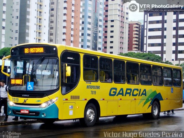 Viação Garcia 7019 na cidade de Maringá, Paraná, Brasil, por Victor Hugo Guedes Pereira. ID da foto: 2488691.