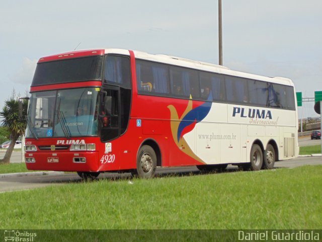 Pluma Conforto e Turismo 4920 na cidade de Florianópolis, Santa Catarina, Brasil, por Daniel Guardiola. ID da foto: 2489844.