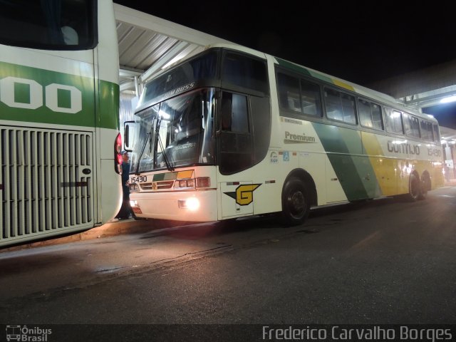 Empresa Gontijo de Transportes 15430 na cidade de Belo Horizonte, Minas Gerais, Brasil, por Frederico Carvalho Borges. ID da foto: 2489764.