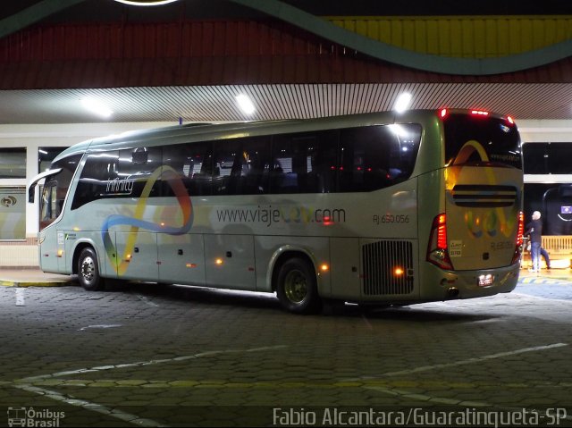 Lev Transporte Rodoviário RJ 630.056 na cidade de Guaratinguetá, São Paulo, Brasil, por Fabio Alcantara. Número da foto: #2491169.
