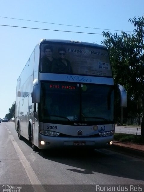 Ônibus Particulares 2009 na cidade de Goiânia, Goiás, Brasil, por Ronan dos Reis. Número da foto: #2494859.