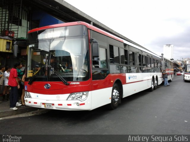 Autotransportes Pavas SJB 14166 na cidade de San José, San José, Costa Rica, por Andrey Segura Solís. Número da foto: #2498150.