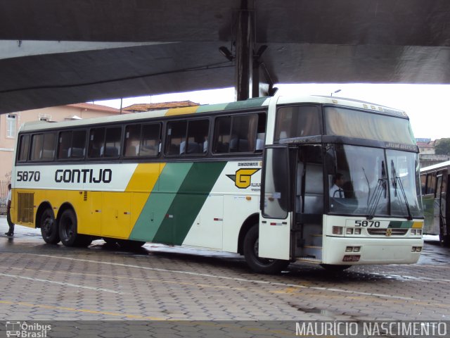 Empresa Gontijo de Transportes 5870 na cidade de Belo Horizonte, Minas Gerais, Brasil, por Maurício Nascimento. ID da foto: 2498069.