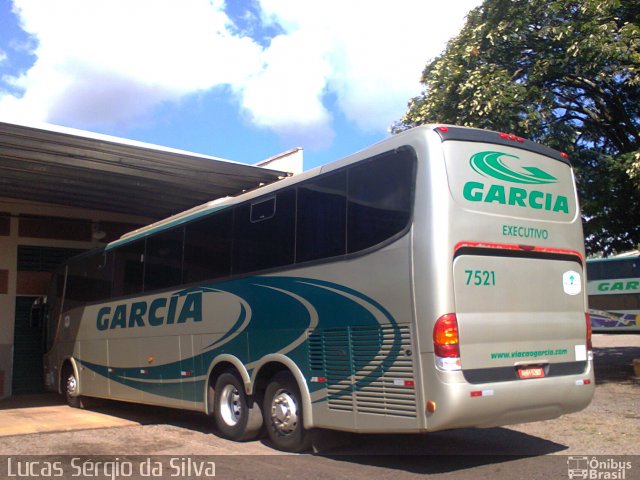 Viação Garcia 7521 na cidade de Umuarama, Paraná, Brasil, por Lucas Sérgio da Silva. ID da foto: 2499139.