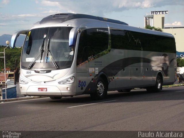 VH Tur Transporte e Turismo 500 na cidade de Aparecida, São Paulo, Brasil, por Paulo Alcantara. Número da foto: #2500714.