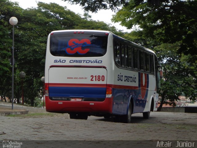 Viação São Cristóvão 2180 na cidade de Campo Belo, Minas Gerais, Brasil, por Altair Júnior. ID da foto: 2504518.