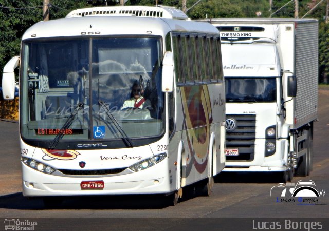 Vera Cruz Transporte e Turismo 2230 na cidade de Araxá, Minas Gerais, Brasil, por Lucas Borges . ID da foto: 2505535.