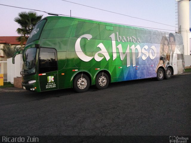 Banda Calypso 6106 na cidade de Sumaré, São Paulo, Brasil, por Ricardo Zuin. ID da foto: 2505017.