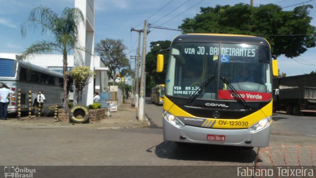 Auto Viação Ouro Verde OV-123030 na cidade de Sumaré, São Paulo, Brasil, por Fabiano Teixeira. ID da foto: 2457066.