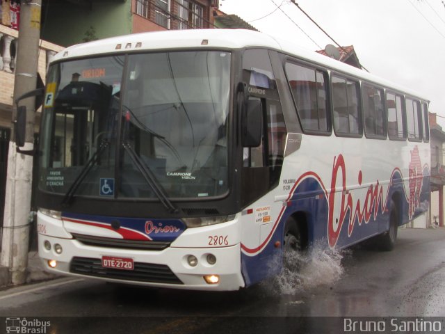 Turismo e Fretamento Orion Transportes 2806 na cidade de Embu das Artes, São Paulo, Brasil, por Bruno Santino. Número da foto: #2457795.