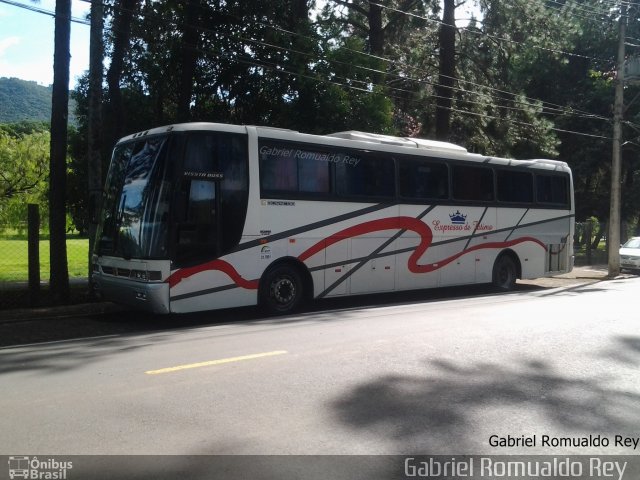 Expresso de Fátima Turismo 5011 na cidade de Poços de Caldas, Minas Gerais, Brasil, por Gabriel Romualdo Rey . Número da foto: #2457104.
