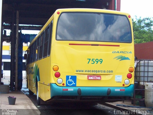 Viação Garcia 7599 na cidade de Maringá, Paraná, Brasil, por Emanoel Diego.. ID da foto: 2459636.