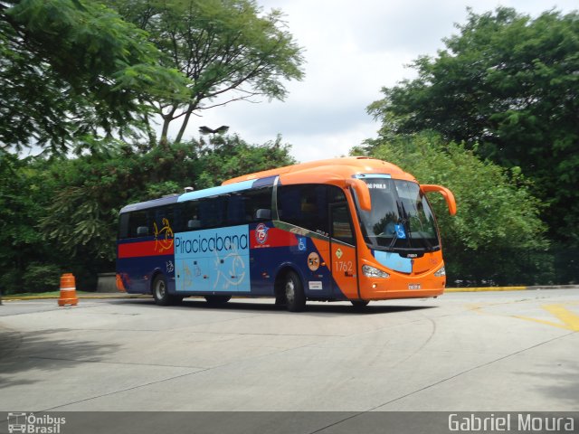 Viação Piracicabana 1762 na cidade de São Paulo, São Paulo, Brasil, por Gabriel Moura. Número da foto: #2467285.
