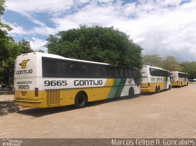 Empresa Gontijo de Transportes 9665 na cidade de São Francisco, Minas Gerais, Brasil, por Marcos Felipe R. Goncalves. ID da foto: 2469271.