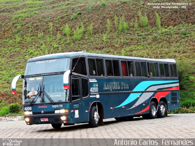 Raquel Tur 4200 na cidade de João Monlevade, Minas Gerais, Brasil, por Antonio Carlos Fernandes. Número da foto: #2468882.