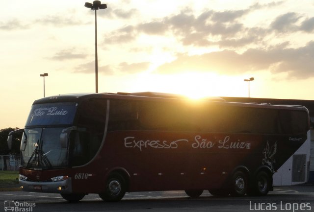 Expresso São Luiz 6810 na cidade de Goiânia, Goiás, Brasil, por Lucas Gabriel Resende Lopes. Número da foto: #2533283.