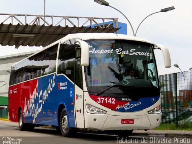 Airport Bus Service 37142 na cidade de São Paulo, São Paulo, Brasil, por Fabiano de Oliveira Prado. ID da foto: 2534966.