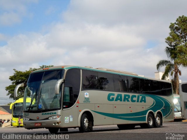 Viação Garcia 7501 na cidade de Curitiba, Paraná, Brasil, por Guilherme Faria Ribeiro. Número da foto: #2537505.