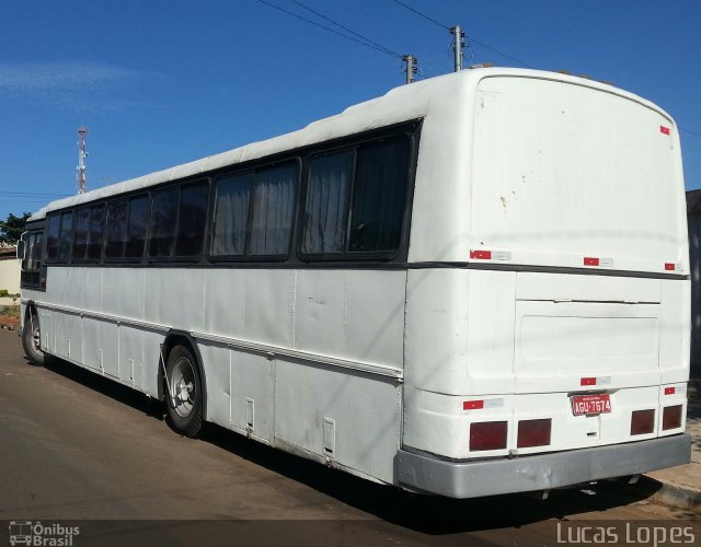 Ônibus Particulares 7674 na cidade de Goiânia, Goiás, Brasil, por Lucas Gabriel Resende Lopes. Número da foto: #2538954.