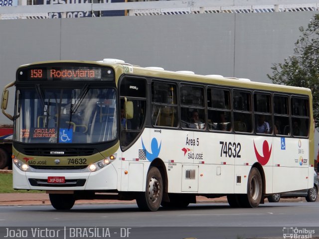 Expresso São José 74632 na cidade de Brasília, Distrito Federal, Brasil, por João Victor. ID da foto: 2540157.