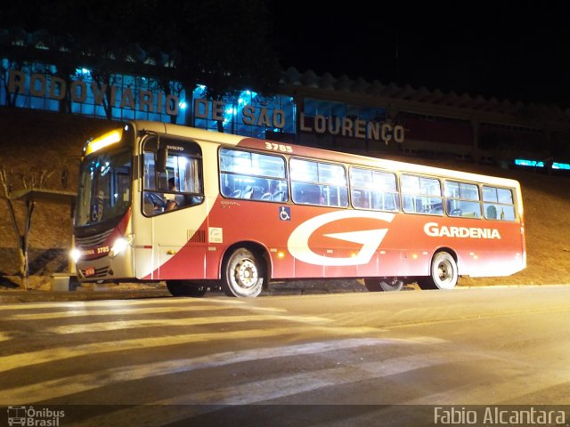 Expresso Gardenia 3785 na cidade de São Lourenço, Minas Gerais, Brasil, por Fabio Alcantara. ID da foto: 2540393.