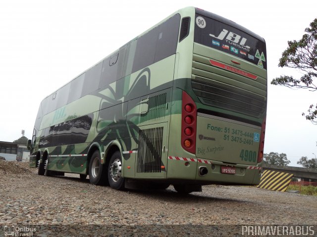 JBL Turismo 4900 na cidade de Curitiba, Paraná, Brasil, por Alexandre Rodrigo. Número da foto: #2540427.
