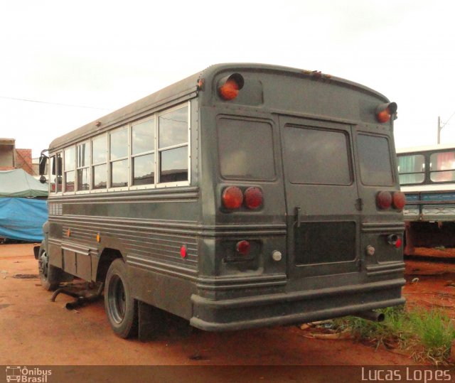 Ônibus Particulares 00 na cidade de Goiânia, Goiás, Brasil, por Lucas Gabriel Resende Lopes. ID da foto: 2542204.