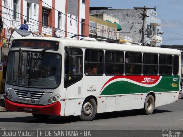 Viação Princesinha do Sertão A237 na cidade de Feira de Santana, Bahia, Brasil, por João Victor. ID da foto: 2512773.