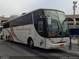 Paraibuna Transportes 25006 na cidade de Rio de Janeiro, Rio de Janeiro, Brasil, por Carlos Almeida. Número da foto: #2512344.