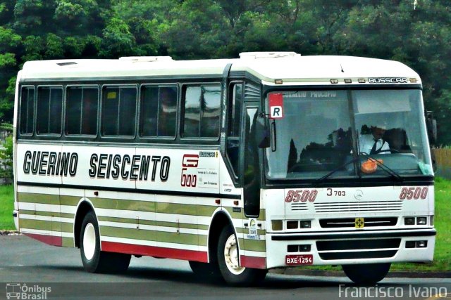 Guerino Seiscento 8500 na cidade de Assis, São Paulo, Brasil, por Francisco Ivano. Número da foto: #2543987.